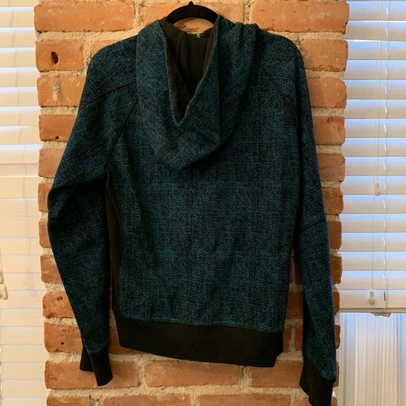 Lululemon Best Coast Hoodie - Picture 6 of 8